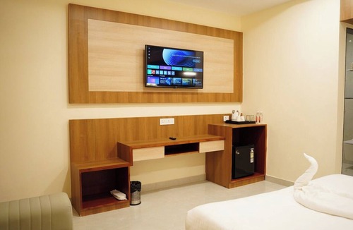 Jaunpur Hotel | The Gautam Residency