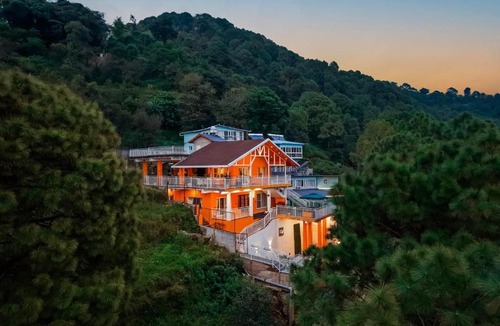 Dharamshala Ski Chalet | The General's Bungalow McLeodganj