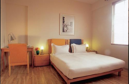 Wellington Pier Hotel | The Gordon House Hotel - Near Gateway Of India