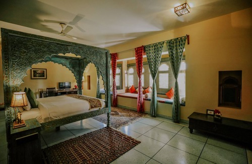 Jaisalmer Hotel | The Gulaal