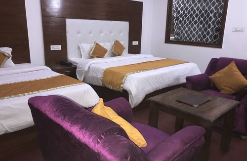 Jagatsukh Hotel | The Himalayan Alpine