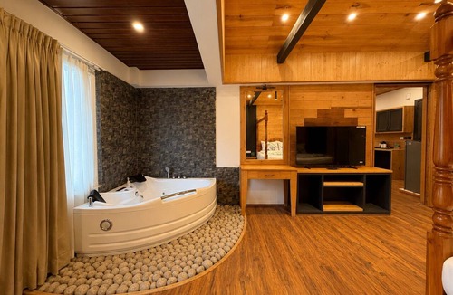 Manali Hotel | The himalayan chester