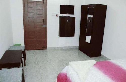 Mahadevpet Apartment | The Janani city view stay madikeri