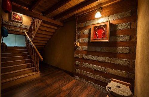Mohal Hotel | The Kaathkuni House - Shobla Cottages
