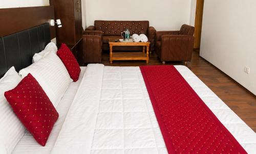 Kargil Hotel | The Ladakh Residency Kargil