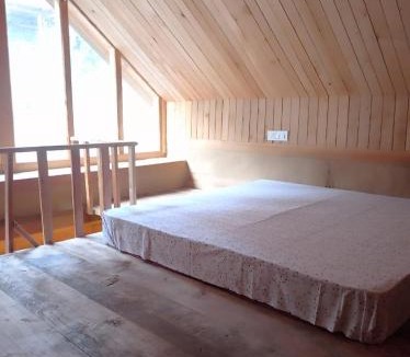 Banjar Apartment | the lambhri cottage jibhi