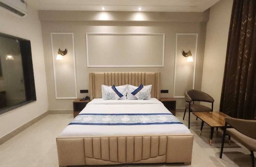 Chandigarh Hotel | THE MAJESTIC GRAND