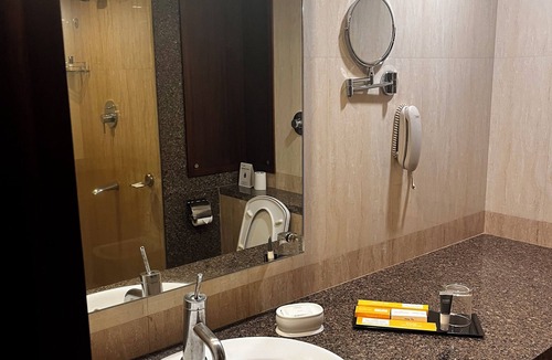 Adyar Hotel | The Ocean Pearl