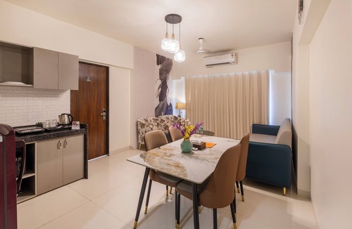 Santacruz Apartment | The Orion Premium Suites