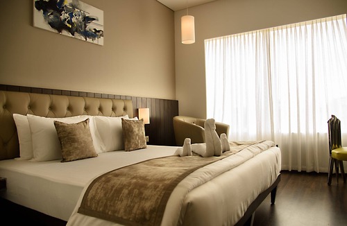 Hubli Hotel | The Phlox Hubballi