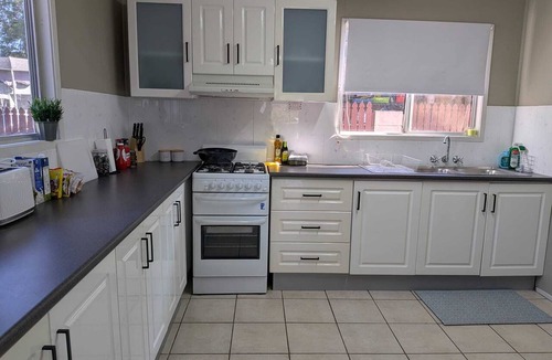 Brendale House | The Pine Rest | Spacious & Central Haven in Brendale
