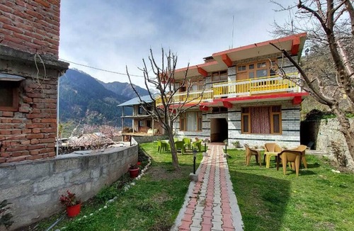 Jagatsukh House | The Pleasant Home - I