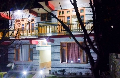Jagatsukh House | The Pleasant Home