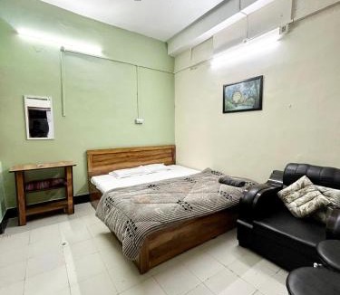 Gauhati Bed & Breakfast | The Quiet corner 1RK Downtown
