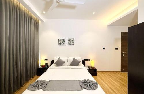 Kalamassery Hotel | The Residence by Chakolas Pavilion