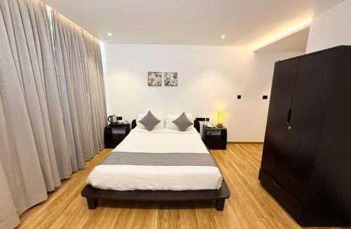 Kalamassery Hotel | The Residence by Chakolas Pavilion