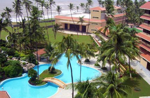 Mumbai Hotel | The Retreat Hotel & Convention Centre