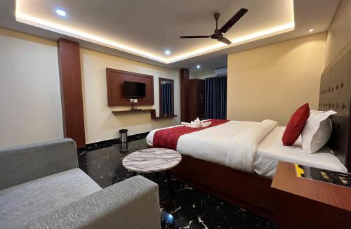 Sualkuchi Hotel | The Rhino