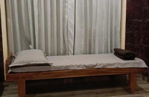 Hireguthi House | The River Manthra