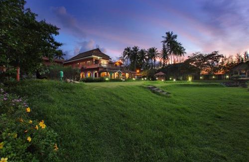 Cheruthuruthy Resort | The River Retreat Heritage Ayurvedic Resort