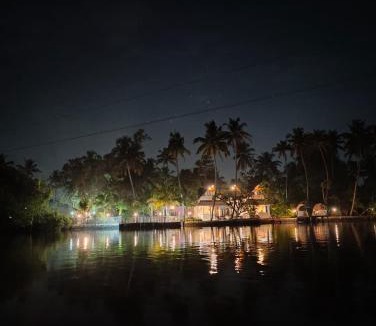Kumbalangi Bed & Breakfast | The Riveroots Kumbalangi