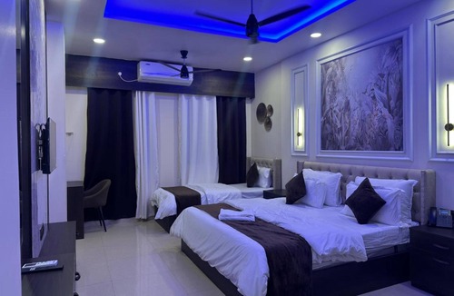 Darbhanga Hotel | The Royal Dining Restaurant & Motel