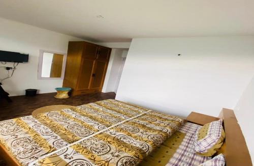 Kumharsain Cabin | The Royal Orchard Homestay by StayApart