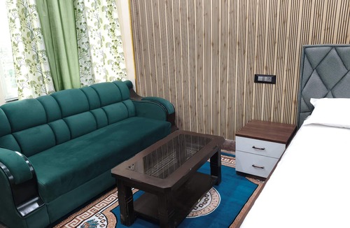 Nawada Hotel | The Royal Prince Hotel