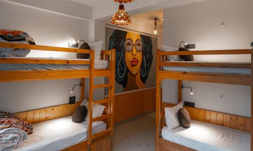 Banjar Hostel | The Rustic Jibhi - Backpackers Hostel