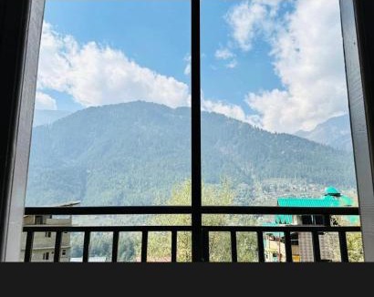Aleo House | The Safal Stays- Dorms, Rooms and Cafe