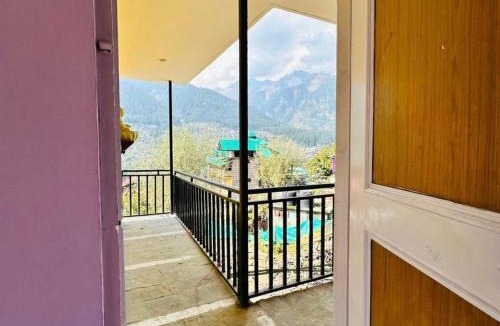 Aleo House | The Safal Stays- Dorms, Rooms and Cafe