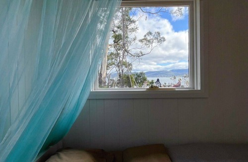Tinderbox House | The Seaside Cottage A little gem by the sea