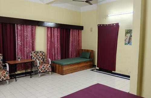Sualkuchi House | The Serenity Stays