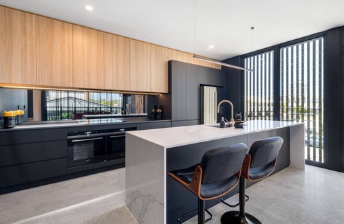 Mooloolaba House | The Smith Luxurious brand new 3 bedroom townhouse by the beach