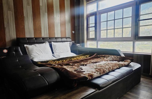 Pahalgam Resort | The Taiga Nest Hotel and Resort