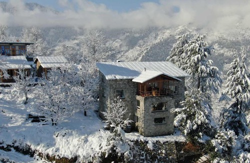 Jibhi Cabin | The Tirthan eagle nest, Tirthan Valley