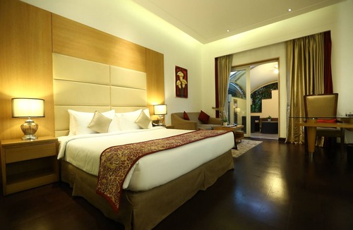 South West Hotel | The Umrao