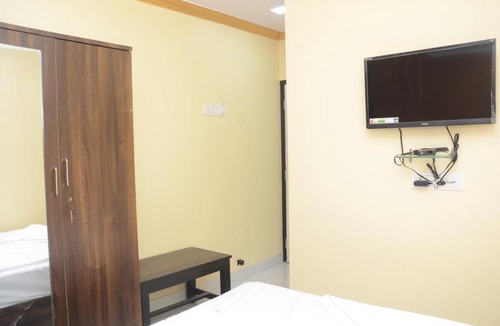 Chandivali Hotel | The United Hotel