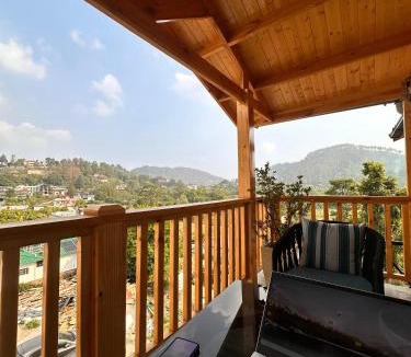 Bhimtal House | The Walnut Homes- Luxury Pine Cottages
