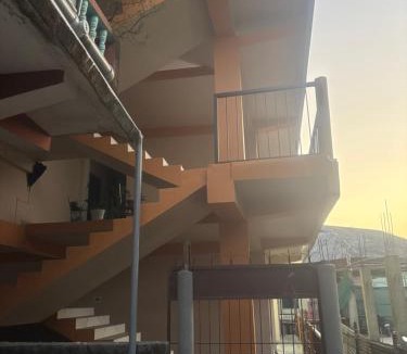 Yupia Apartment | The WildFern Homestay with self cooking facility
