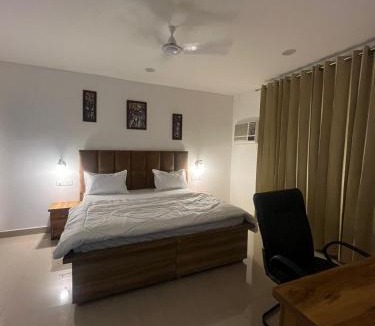 Udyog Vihar Villa | The Woods by Housiify