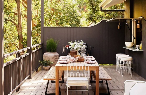 Pearl Beach House | Three Birds Design, walk to beach and cafe