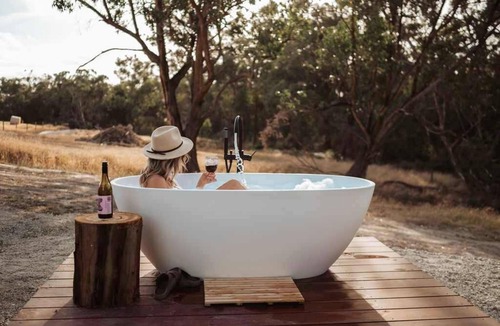 Loch Cabin | Tiny Bobbie - South Gippsland