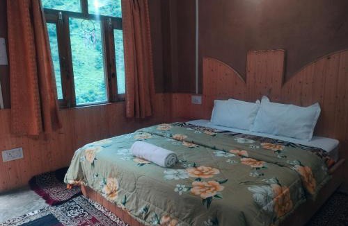 Gushaini House | Tirthan Hill Wander Stay