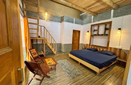 Banjar Apartment | Tirthan river and wildlife cottage