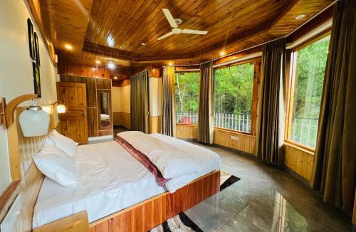 Banjar House | Tirthan Villa Homestay