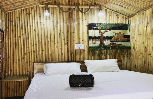Banjar Hotel | Tirthan Village Huts
