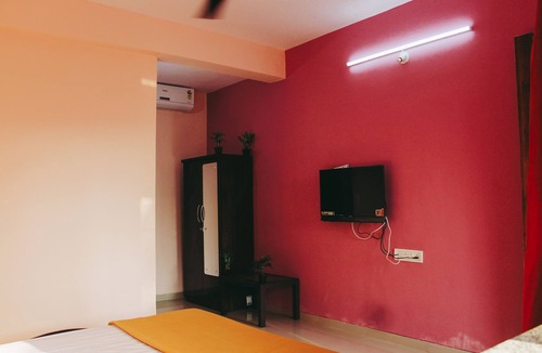 Nagaon Hotel | To explore beautiful beaches of Alibag, we suggest you stay with us at Hotel.