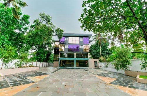Angamali Hotel | Townhouse Edassery Blue Bells