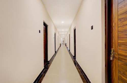 Guduvancheri Hotel | Townhouse Guduvancheri Junction Formerly Zafe Commercial